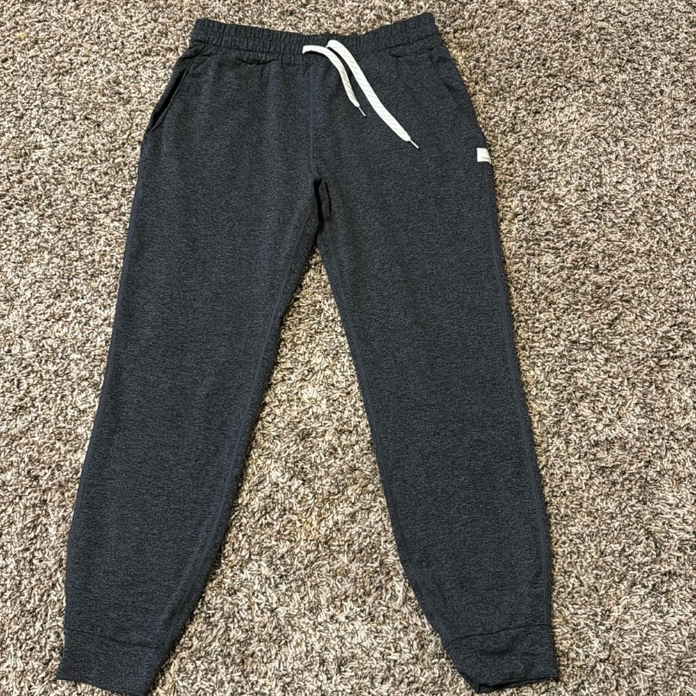Vuori performance jogger